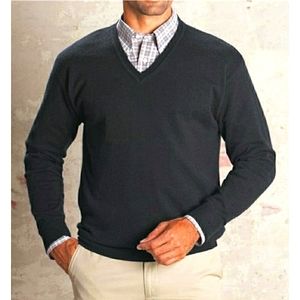 Pendleton Charcoal V- Neck Lambswool Sweater
XL